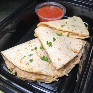 Quesadilla carnitas
